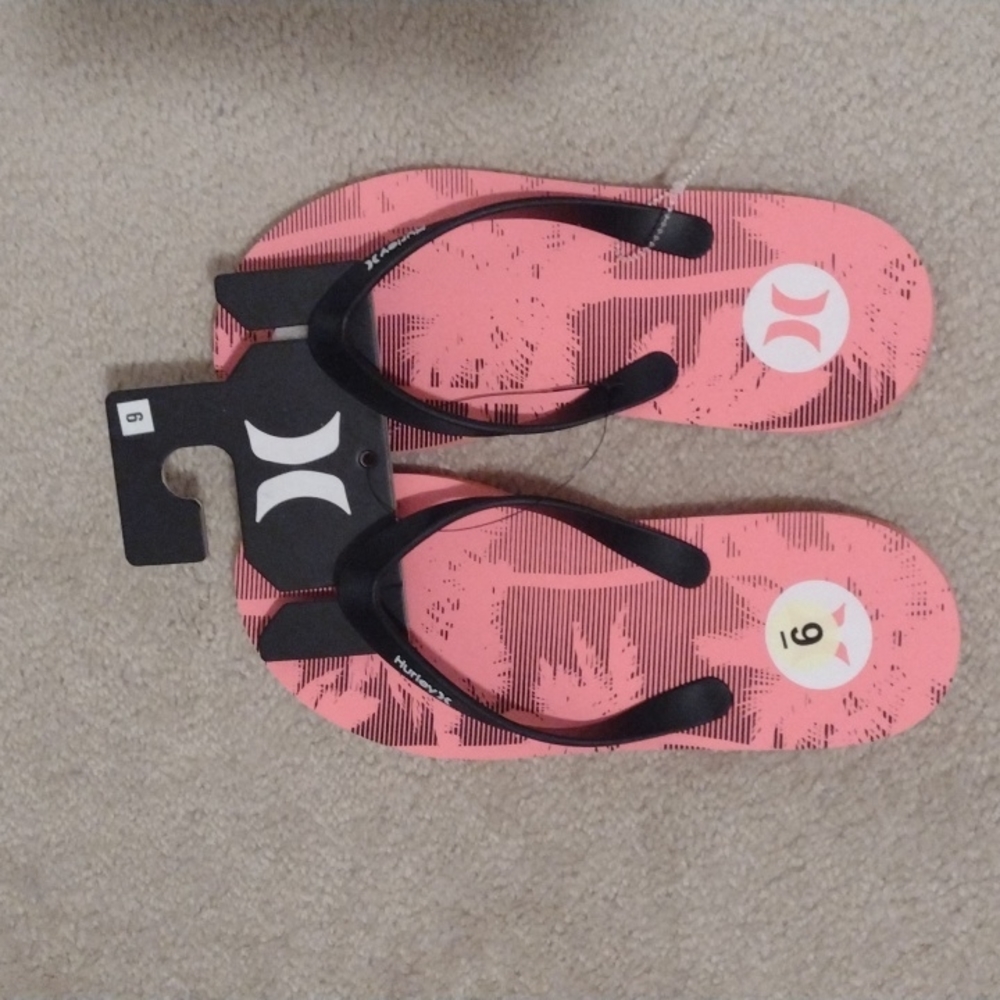 Hurley Palm Tree Flip Flops